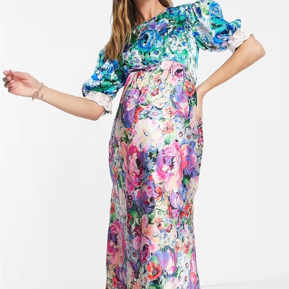 Hope & Ivy floral maternity dress. US size 8 - Picture 2 of 5